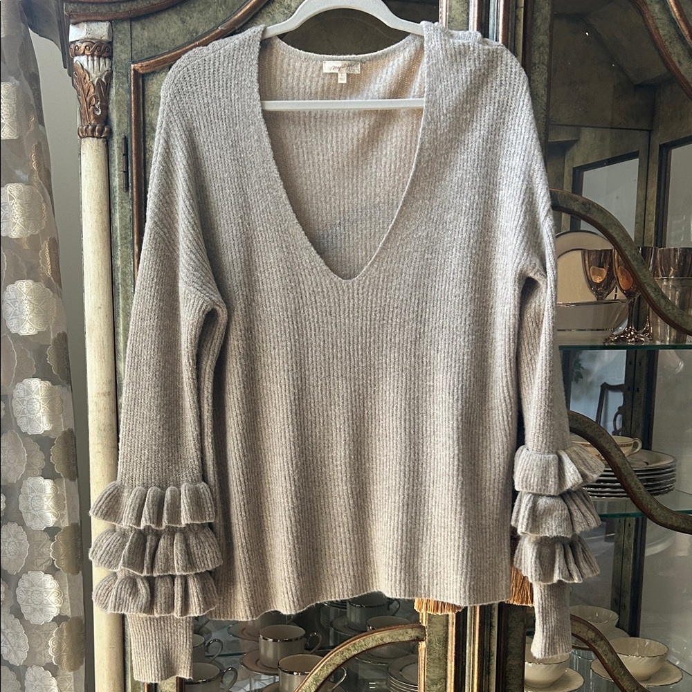 Mystree Light Gray V-Neck Sweater with Ruffle Sleeves